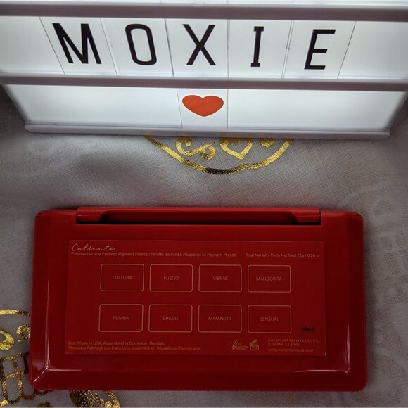 Artist Couture Hot + Spicy Summer Eye Palette - Picture 4 of 4